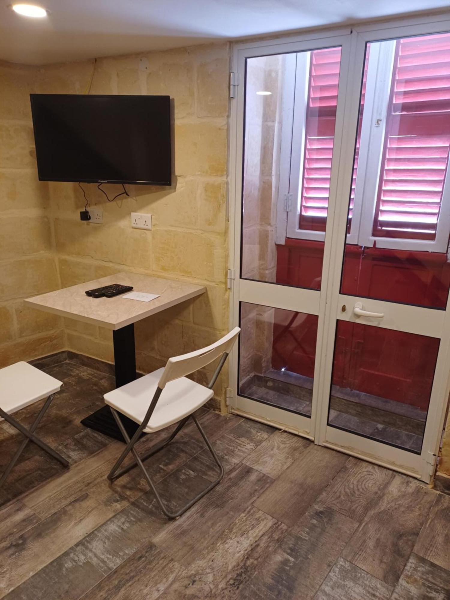Number 12 Apartment Birgu Ruang foto